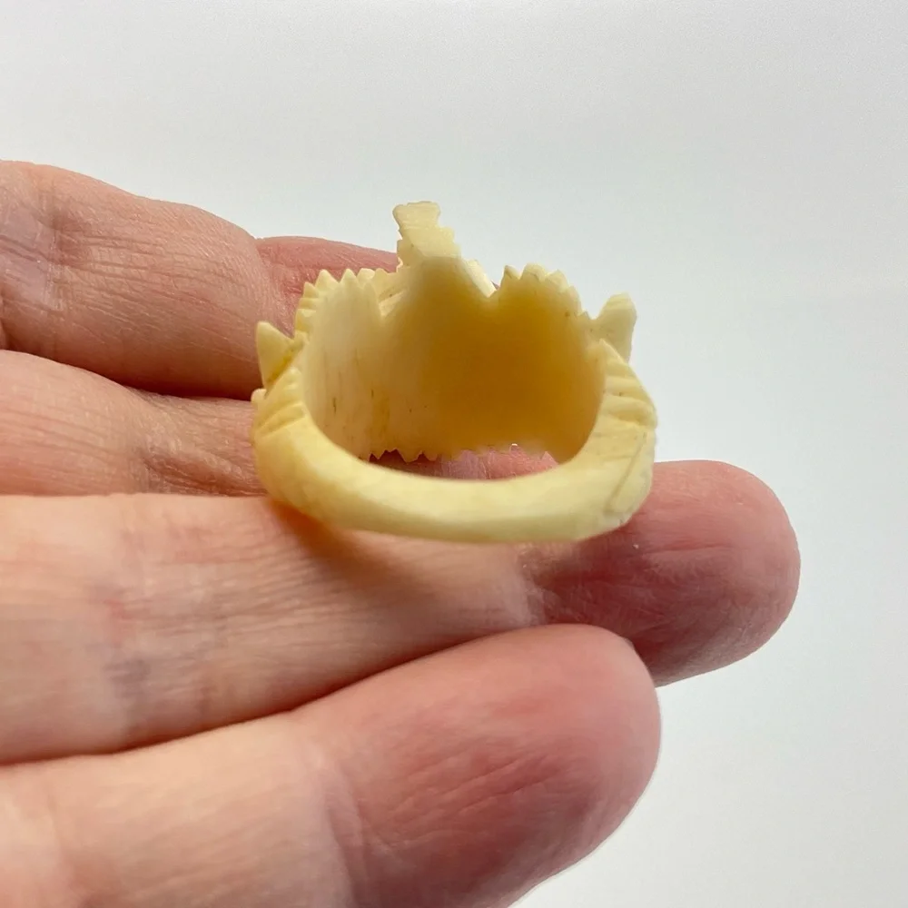 Vintage, Dragon Ring, Intricate Carving, Bovine Bone Ring, Cream White, Gothic
